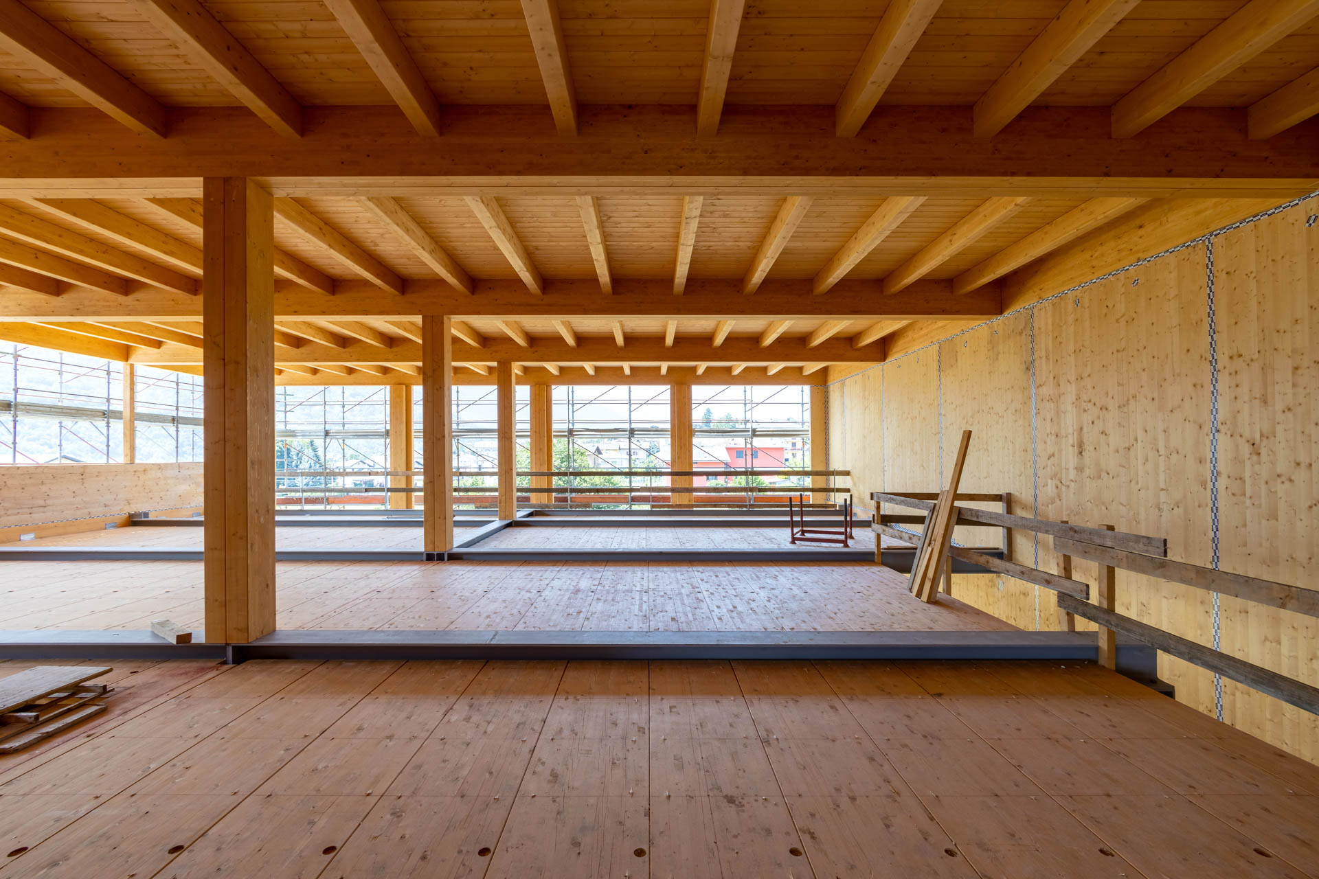 Scuola costruita in legno a Chiuro