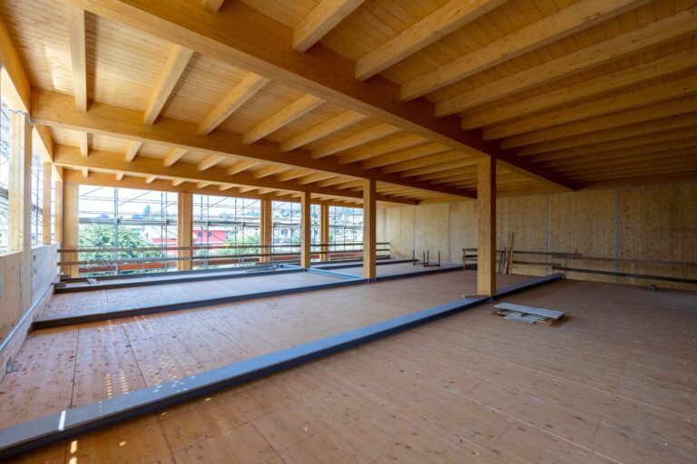 struttura in legno progettata e realizzata da rainoldi legnami