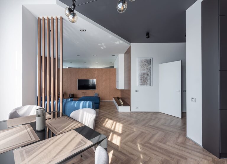 Parquet spine