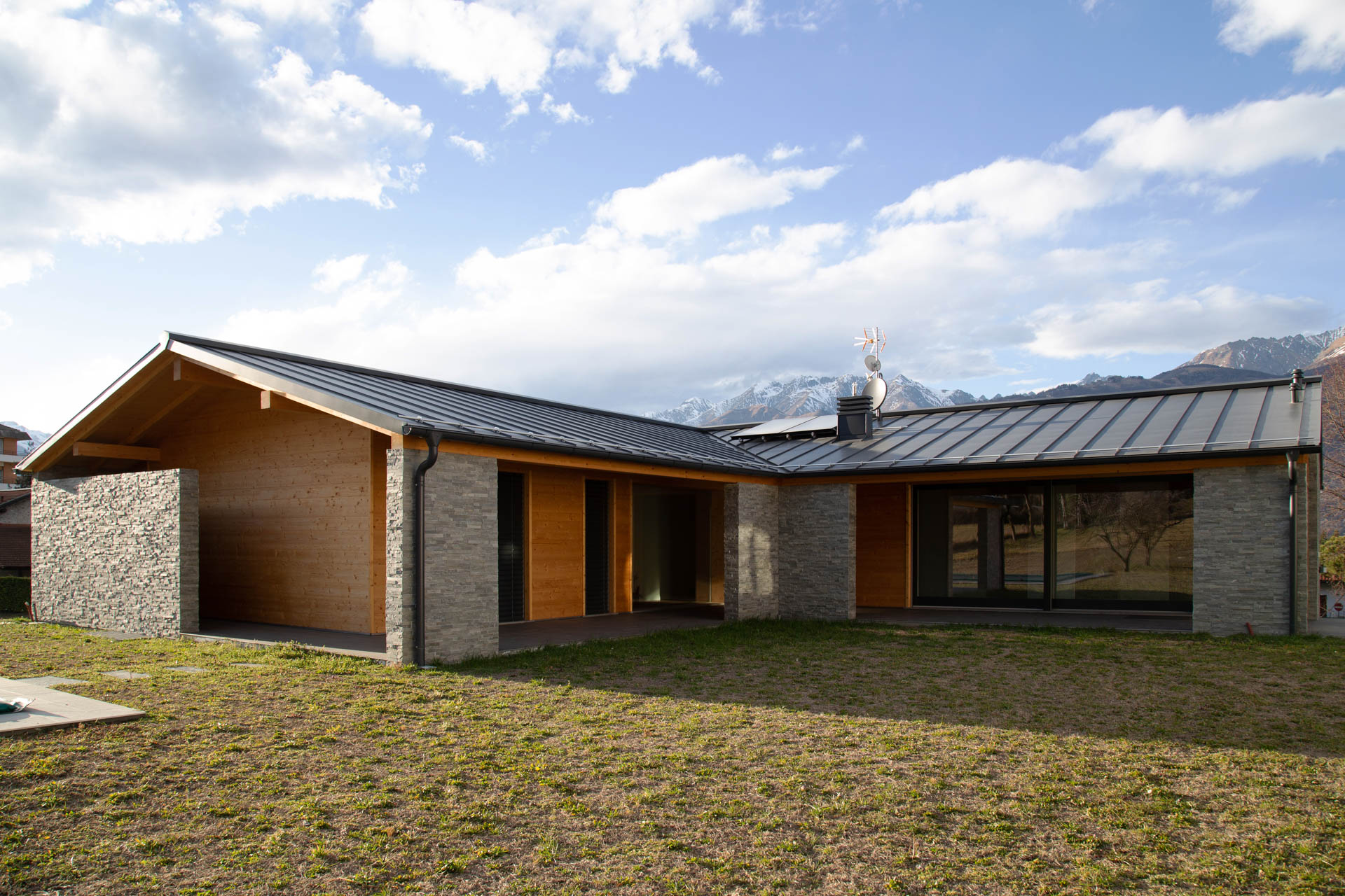 Manutenzione casa in legno